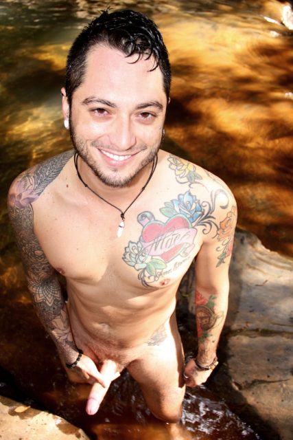 Pedro Castro 32