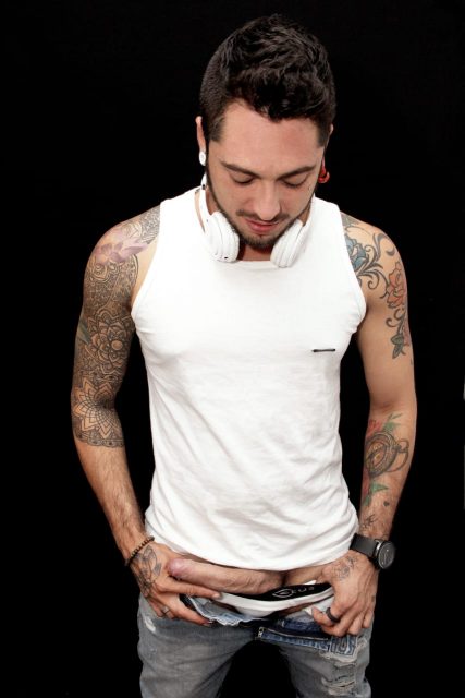 Pedro Castro 47