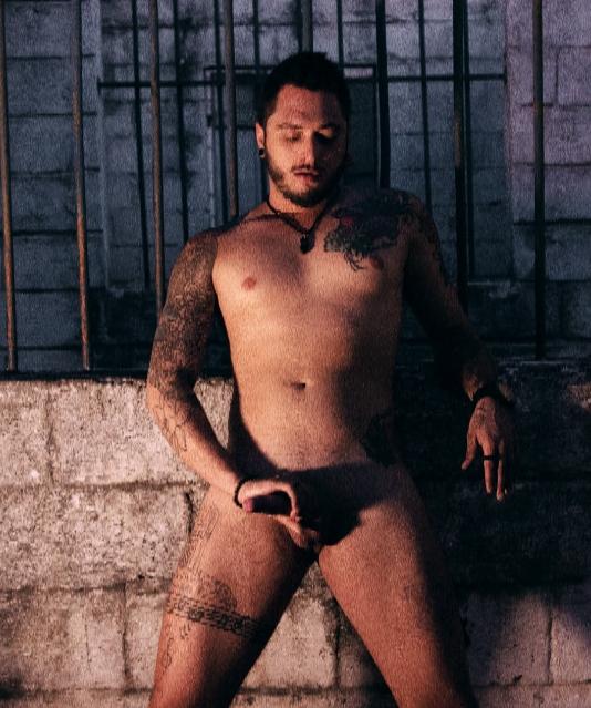 Pedro Castro 34