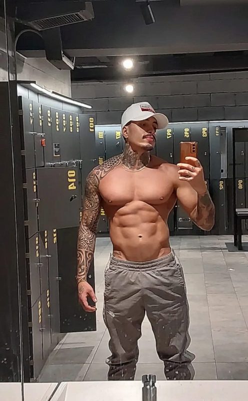 Yago Putão 33