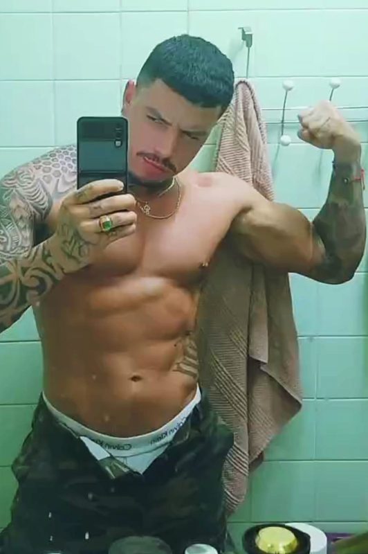 Yago Putão 46