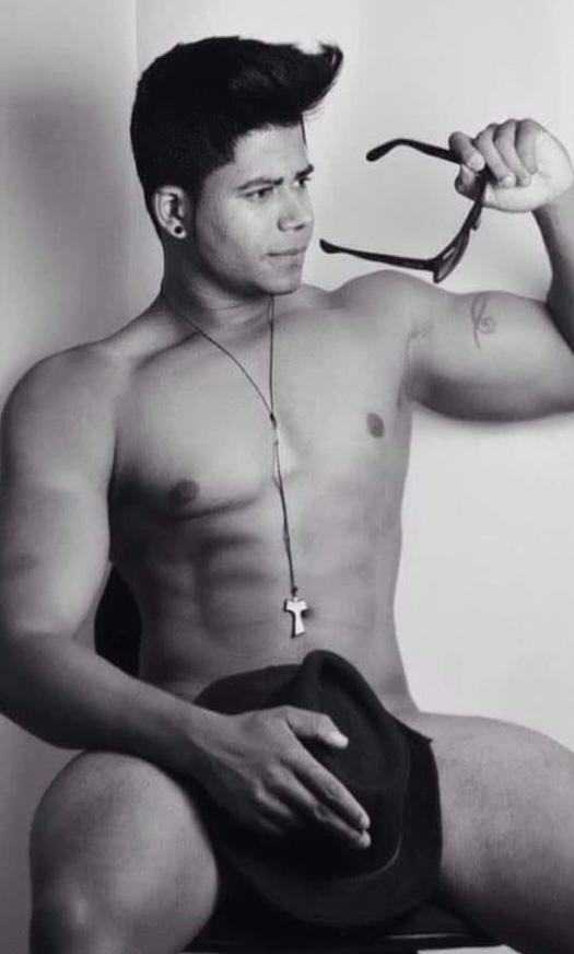 Ricardo Hetero 23cm 9