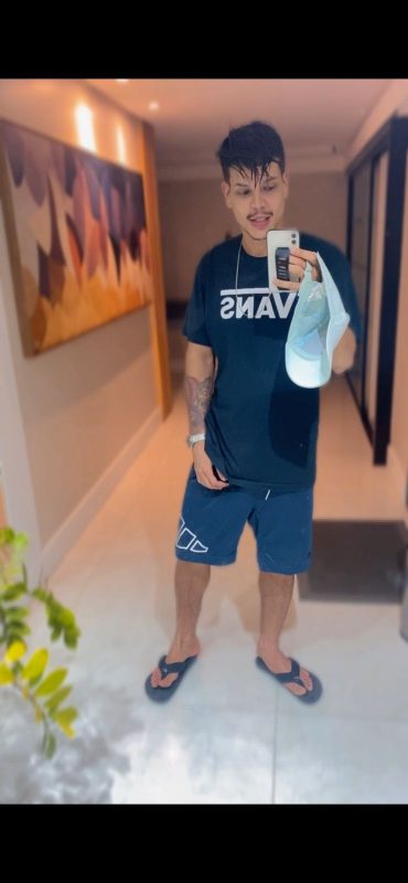 Yago Dezjatos 33