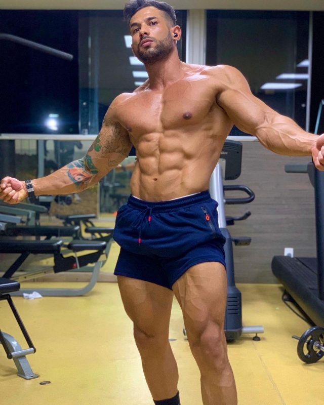 Rodrigo Ferraz 24