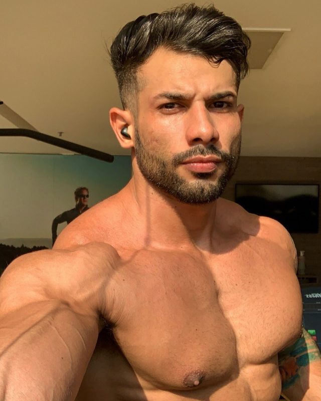 Rodrigo Ferraz 21