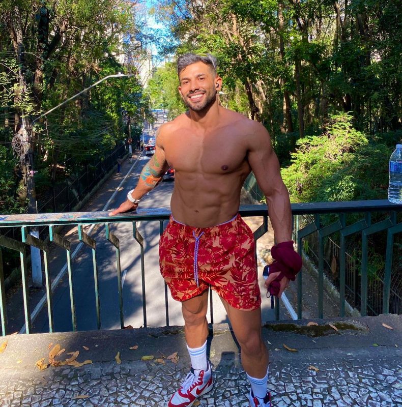 Rodrigo Ferraz 34