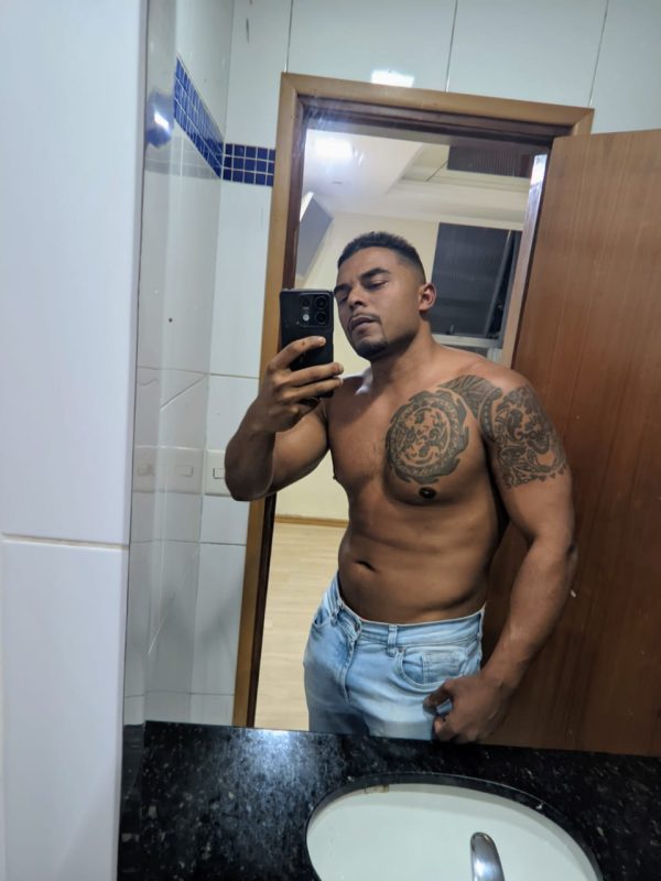 Pierre Castro 9