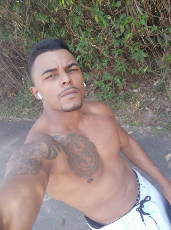 Pierre Castro 32
