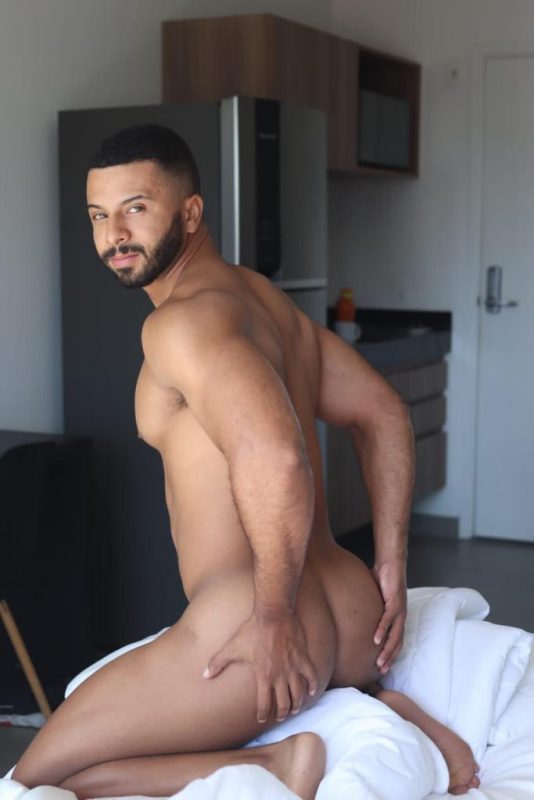 Caio Muniz 37