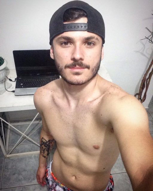 Caio Augusto 22