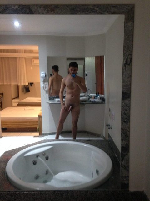 Caio Augusto 32