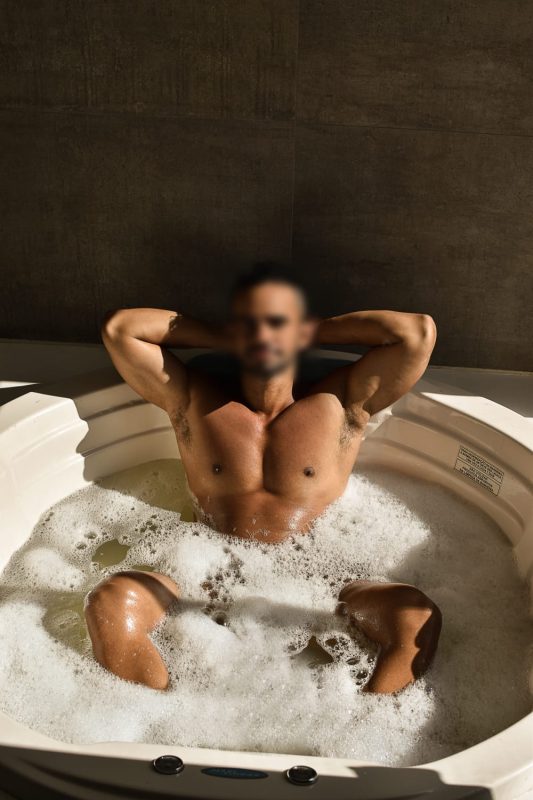 Cesar Ferraz Masso 8