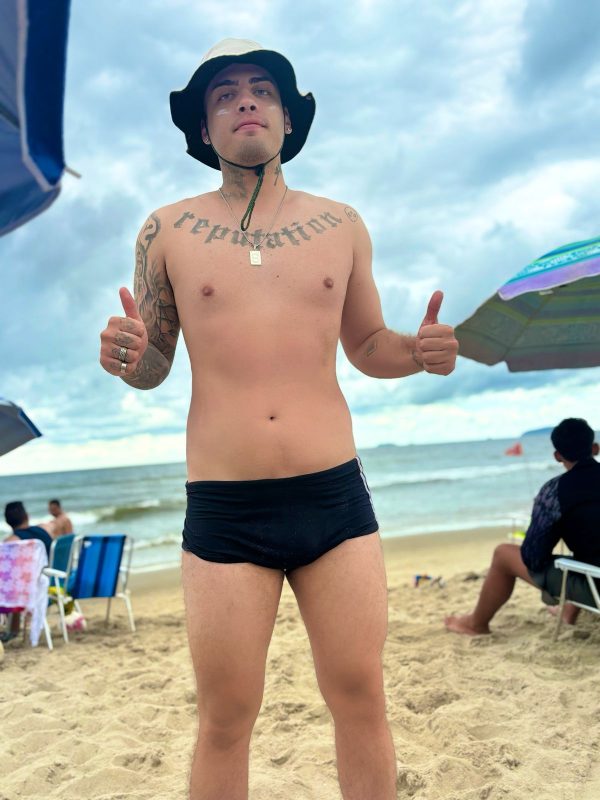Simon Gomes 14