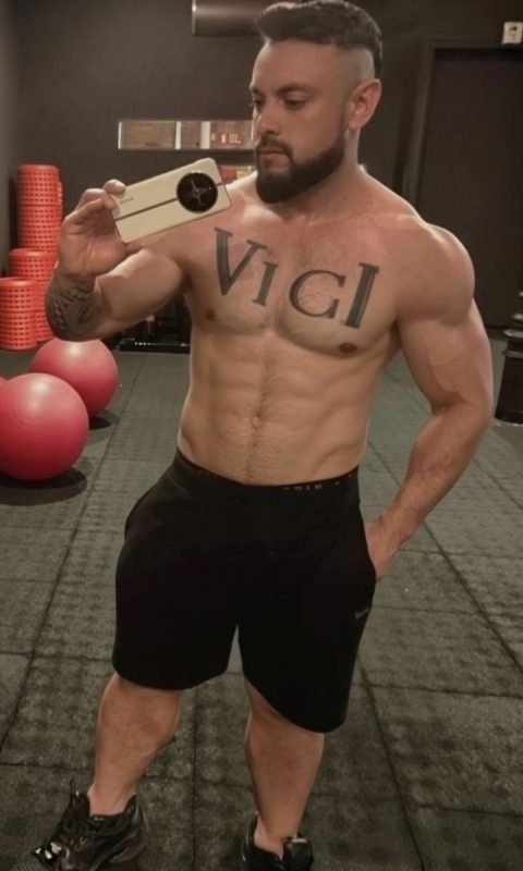 Vicent Toro 8