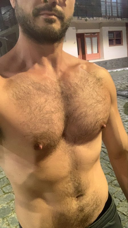 Adriano Peludo 6