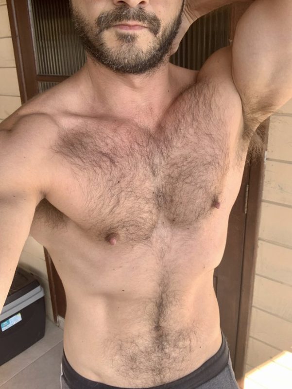 Adriano Peludo 4