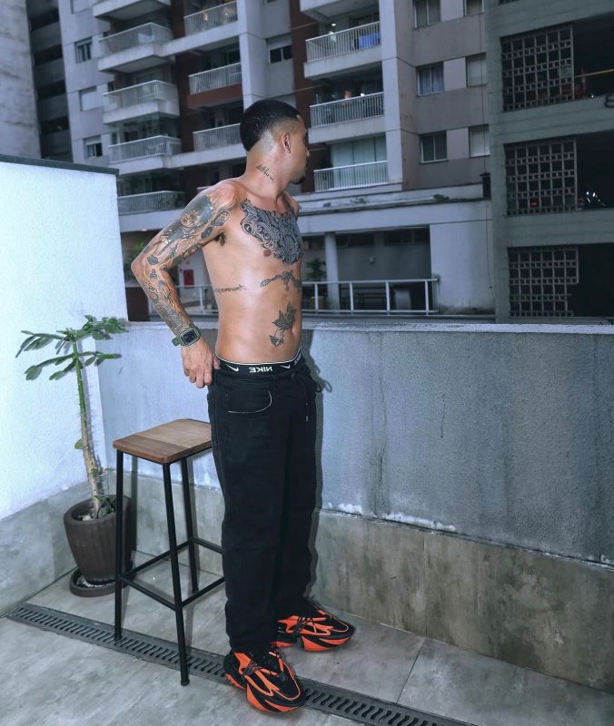 Yan Sants 6