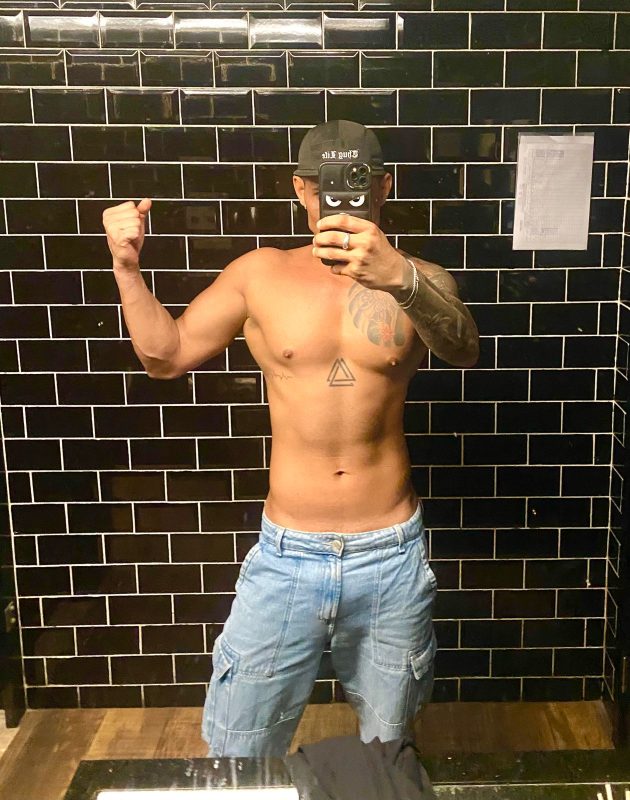 John Carioca 6