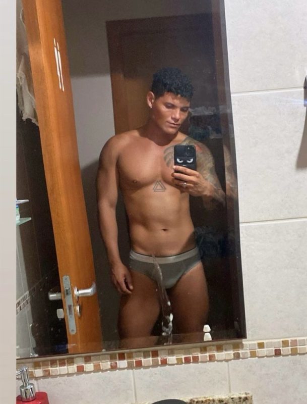 John Carioca 15