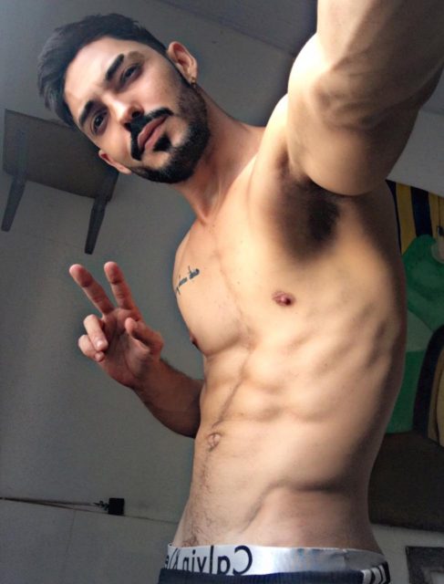 Julio Rastrello 16