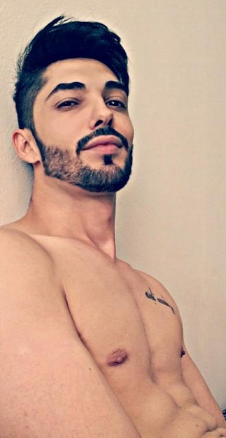 Julio Rastrello 21
