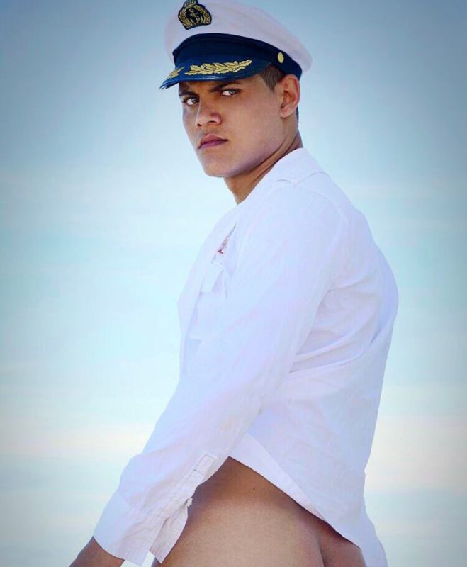 John Carioca 16