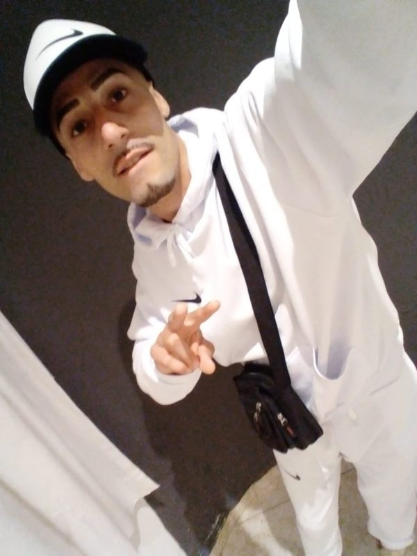 Wizzy Russo 5