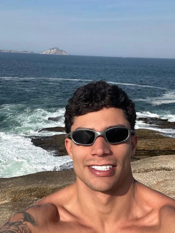 Davi Oliveira 28