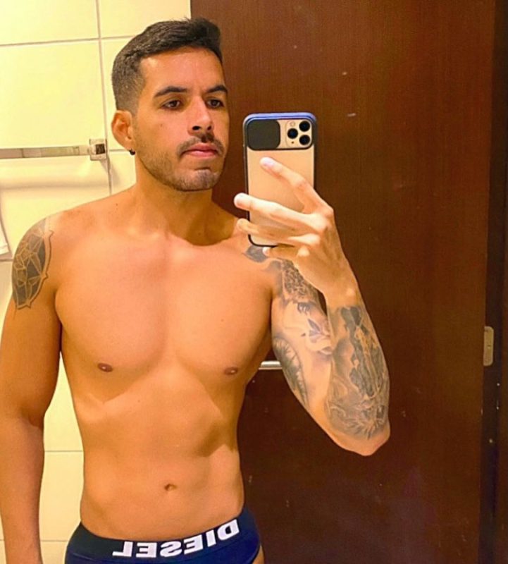 Thiago Melo 16
