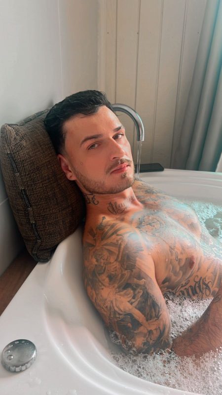 Hétero Dotado 17
