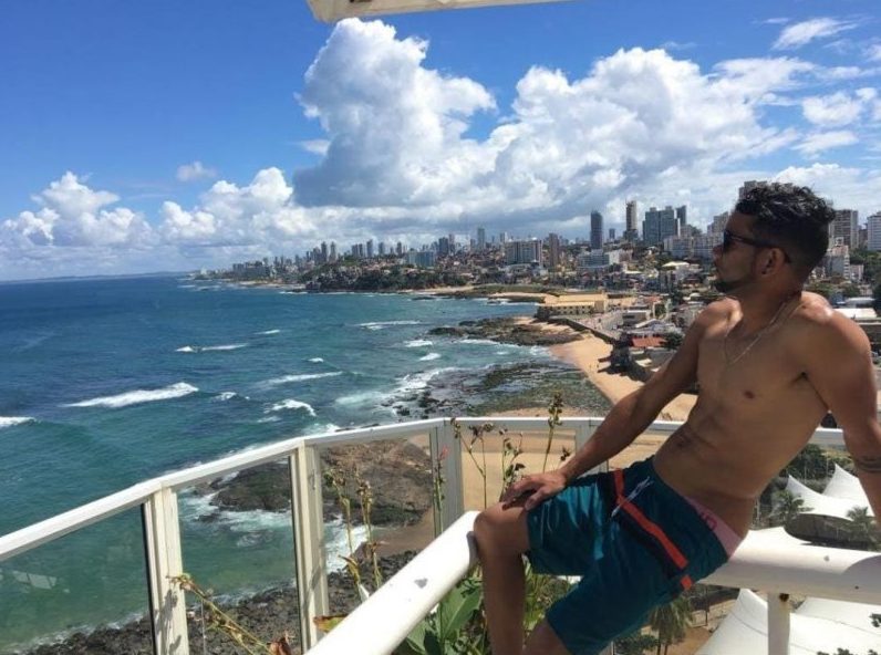 Brenno Dot 9