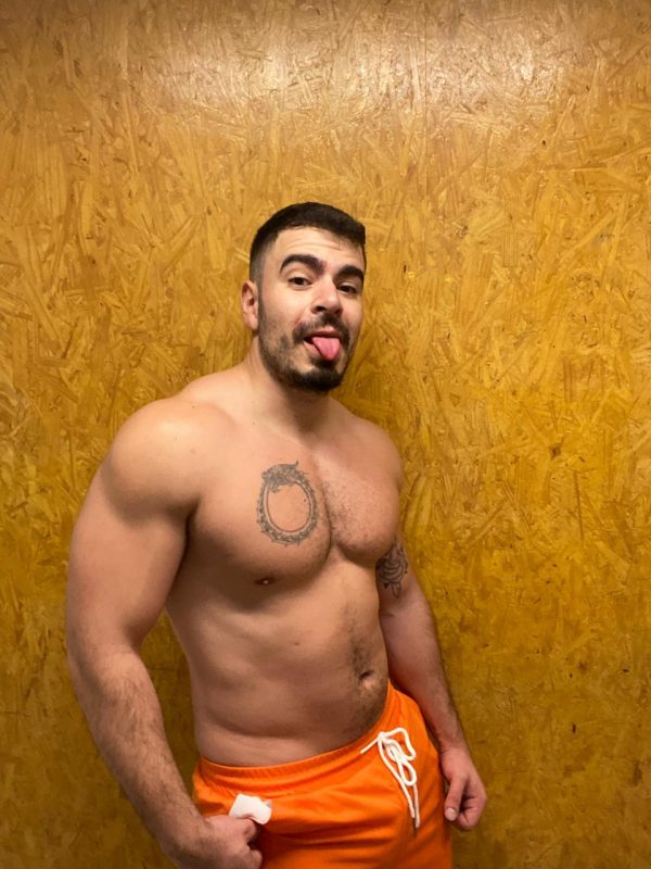 Andres Sánchez 77