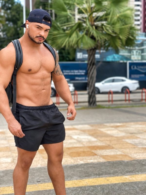 Lucas Ferraz 37