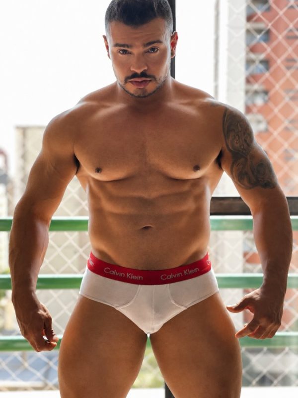 Lucas Ferraz 48