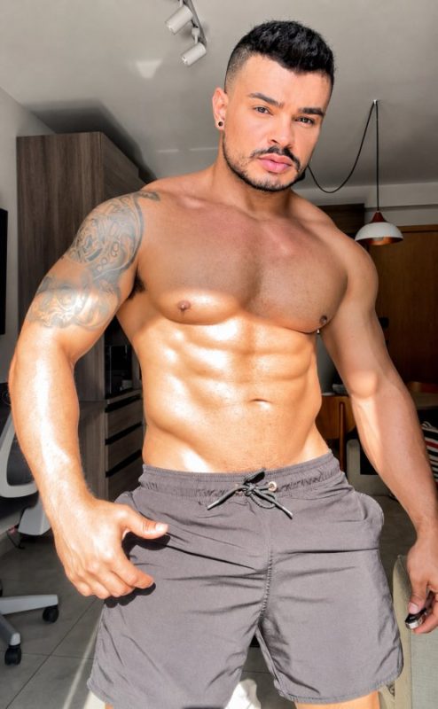 Lucas Ferraz 57