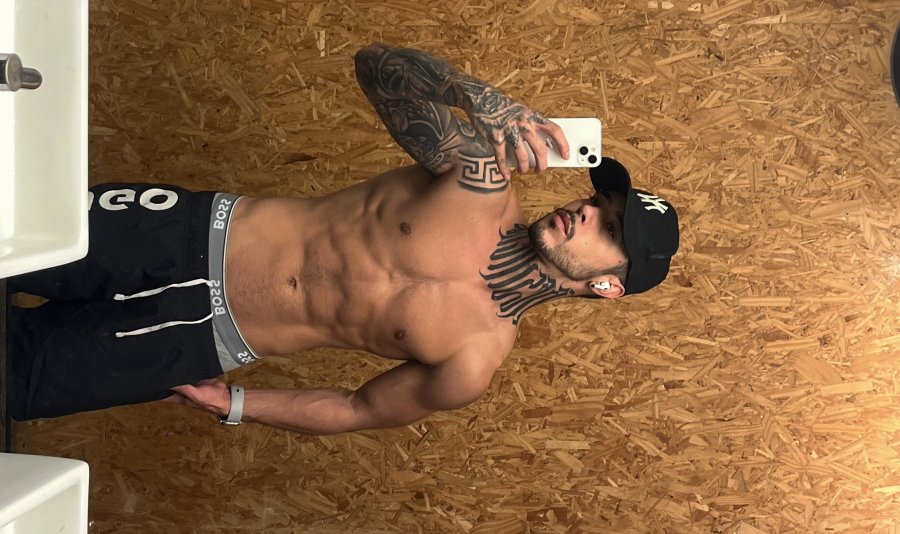 Nicolas França 53
