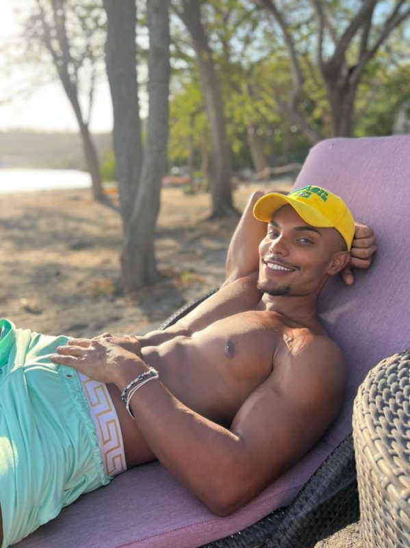 Ravi Caetano 24