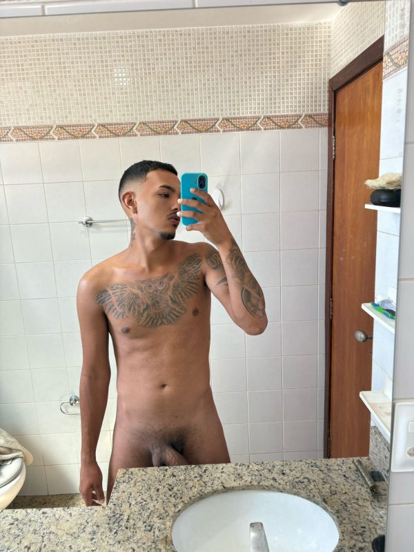 Yuri Castro 10