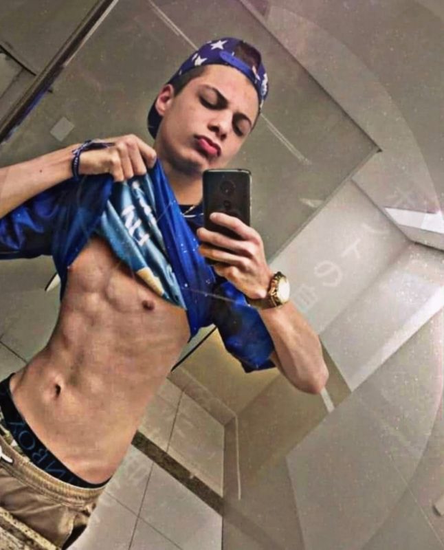 Renan Lovatelly - Sem Local 3
