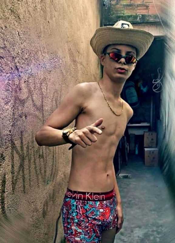 Renan Lovatelly - Sem Local 19