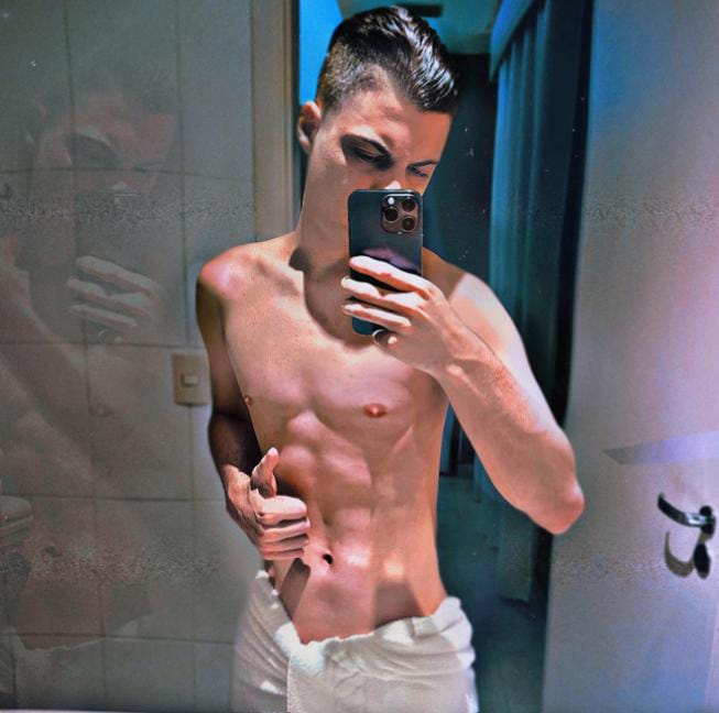 Renan Lovatelly - Sem Local 4
