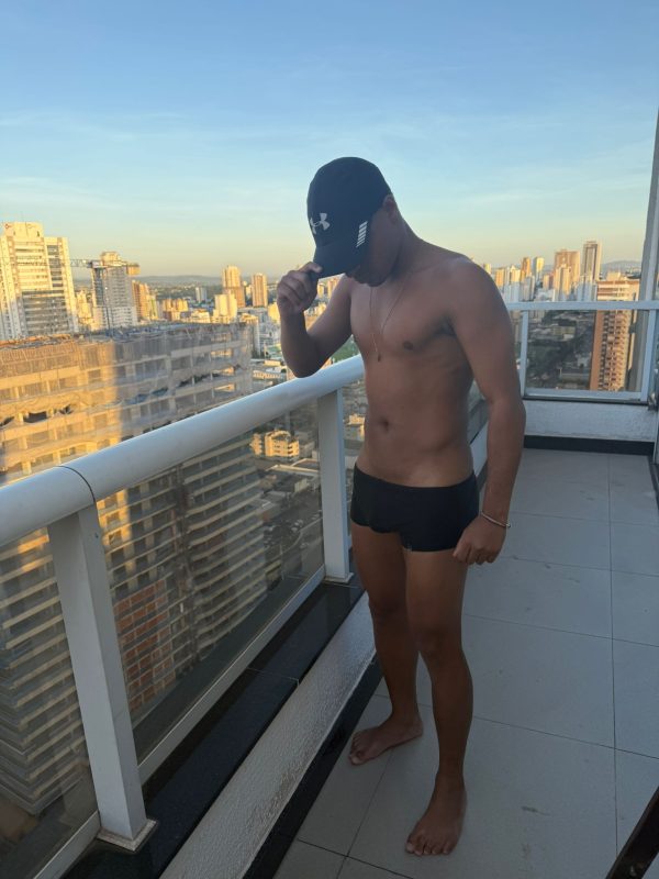 Hugo Carioca 6