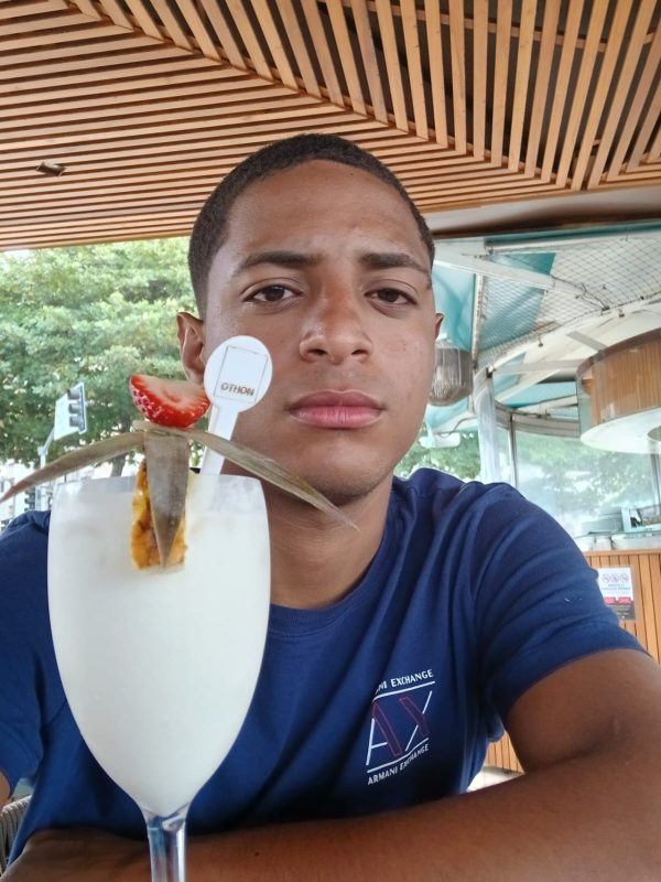 Hugo Carioca 42