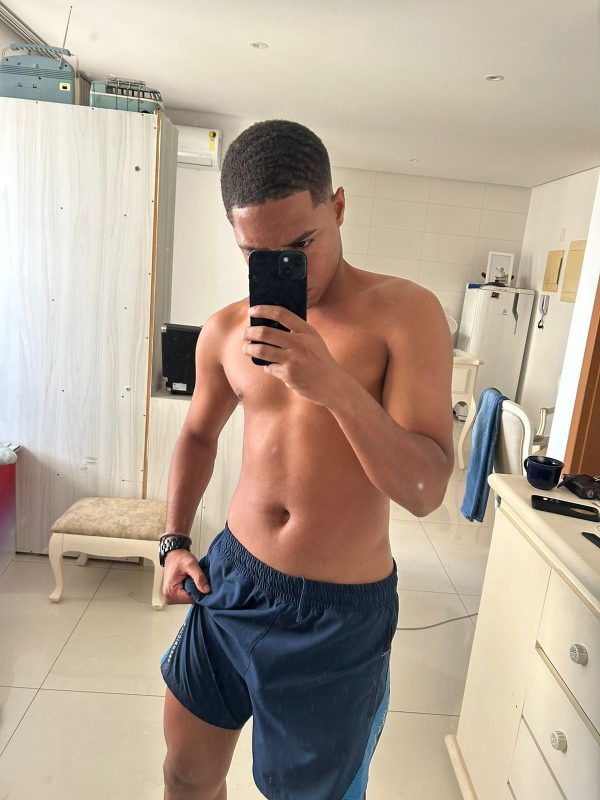 Hugo Carioca 1