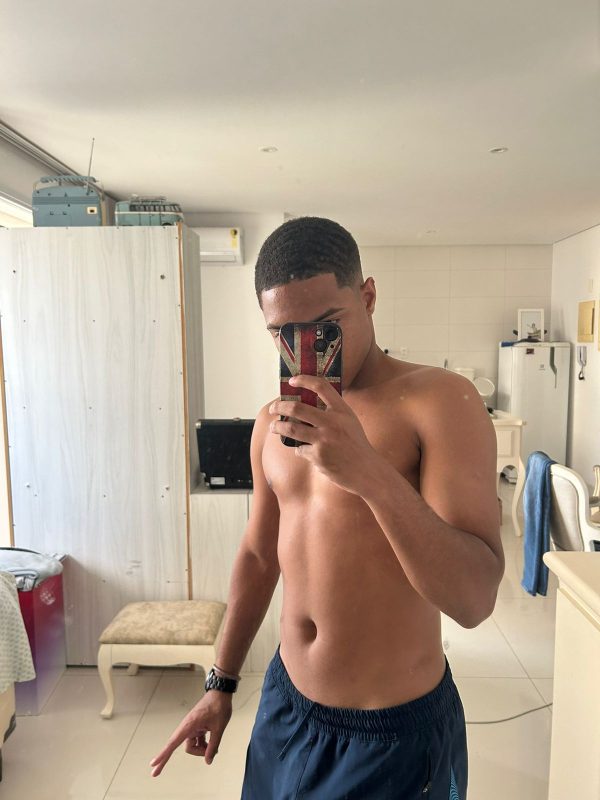 Hugo Carioca 3
