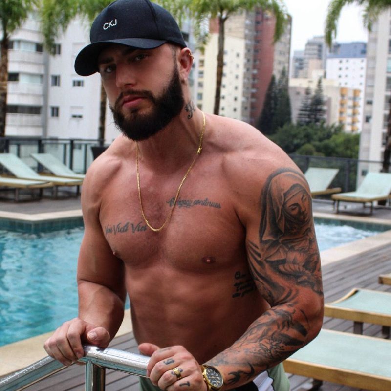 Caio Medeiros 44