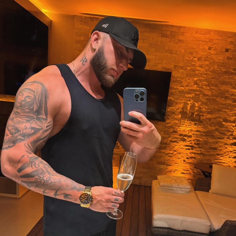 Caio Medeiros 75