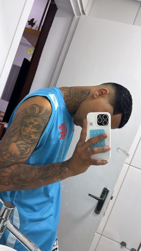 Alex Dotado 30