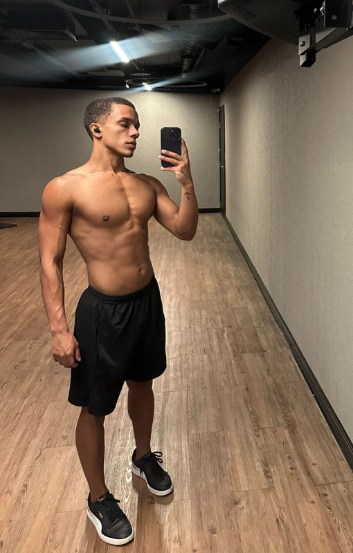 Igor Moura 16