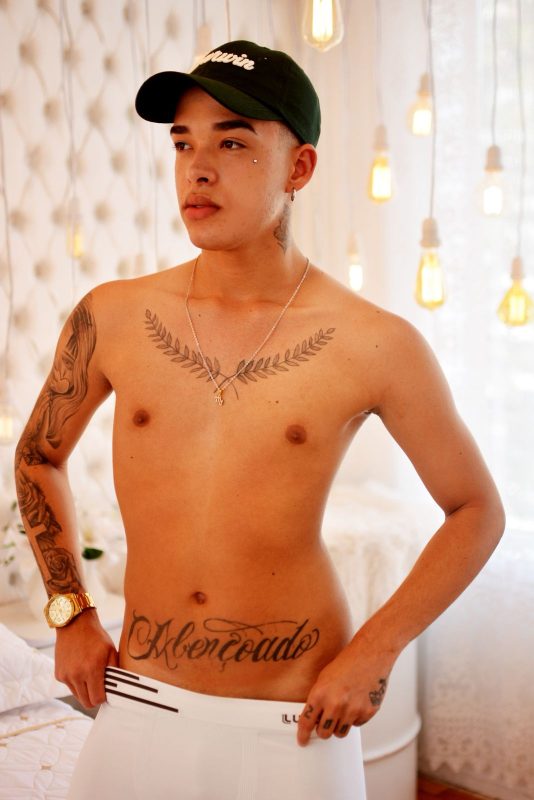Novinho Gostoso 6